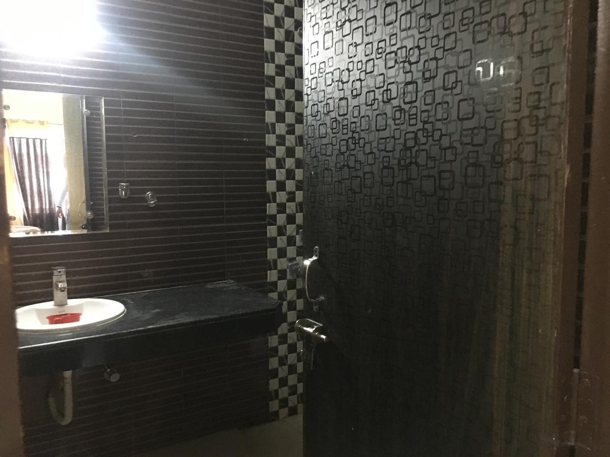 ג'אמו Hotel Jai Mata Di מראה חיצוני תמונה